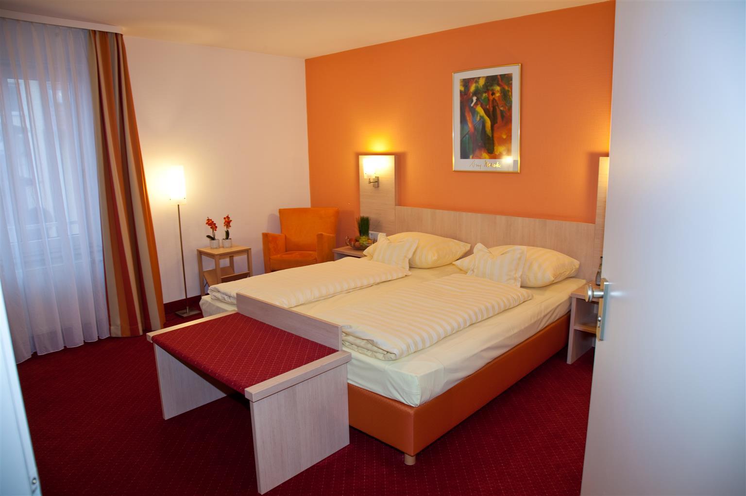 Western Favorit 3*